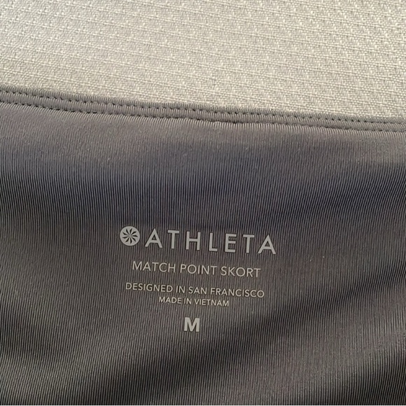 Athleta Gray Match Point Skort Size Medium - Picture 5 of 11